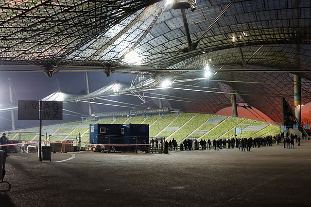 更是对中国 更是对中国